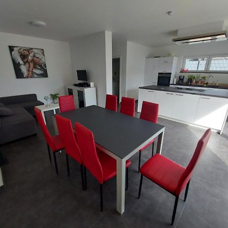 Lovely 2 Bedrooms Of Totally 30 M2 With Private Balcony Vichten Exterior photo
